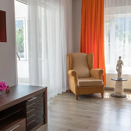 Olya Boutique Szálloda *